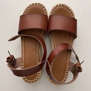 Universal Thread Espadrilles